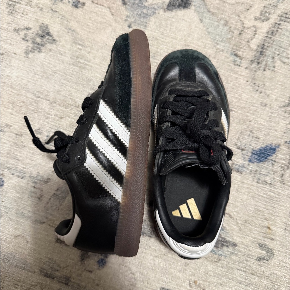 Used Adidas Samba